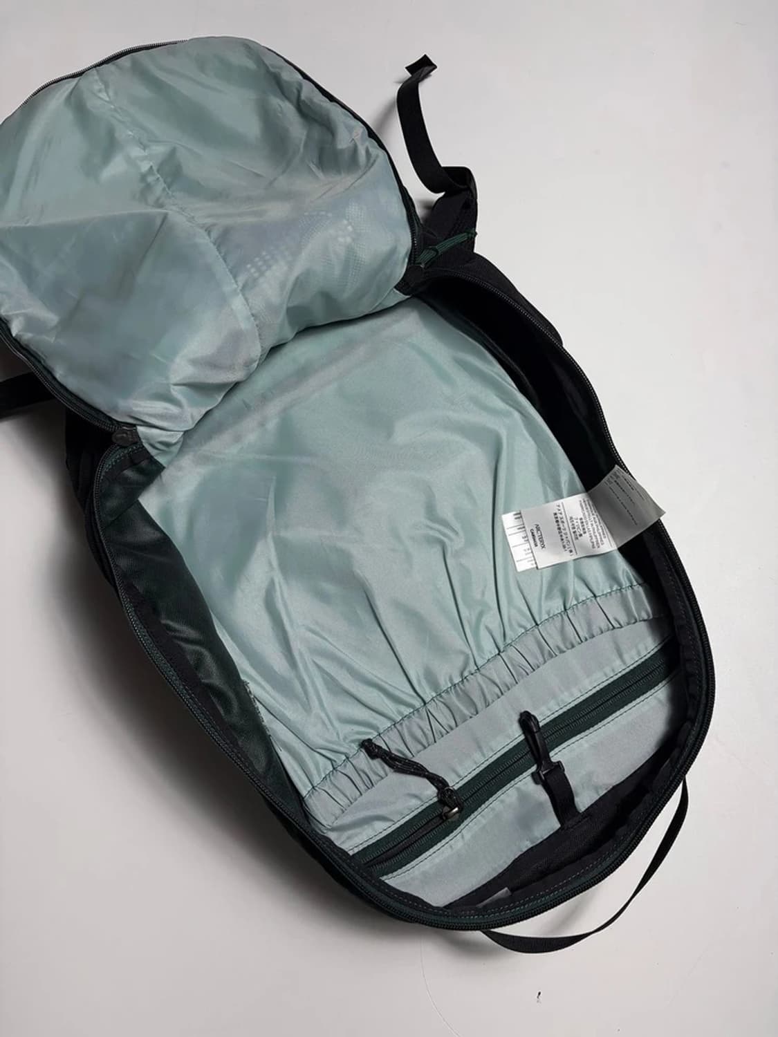아크테릭스 ARC'TERYX 맨티스 26 백팩 PR2235 상품이미지8