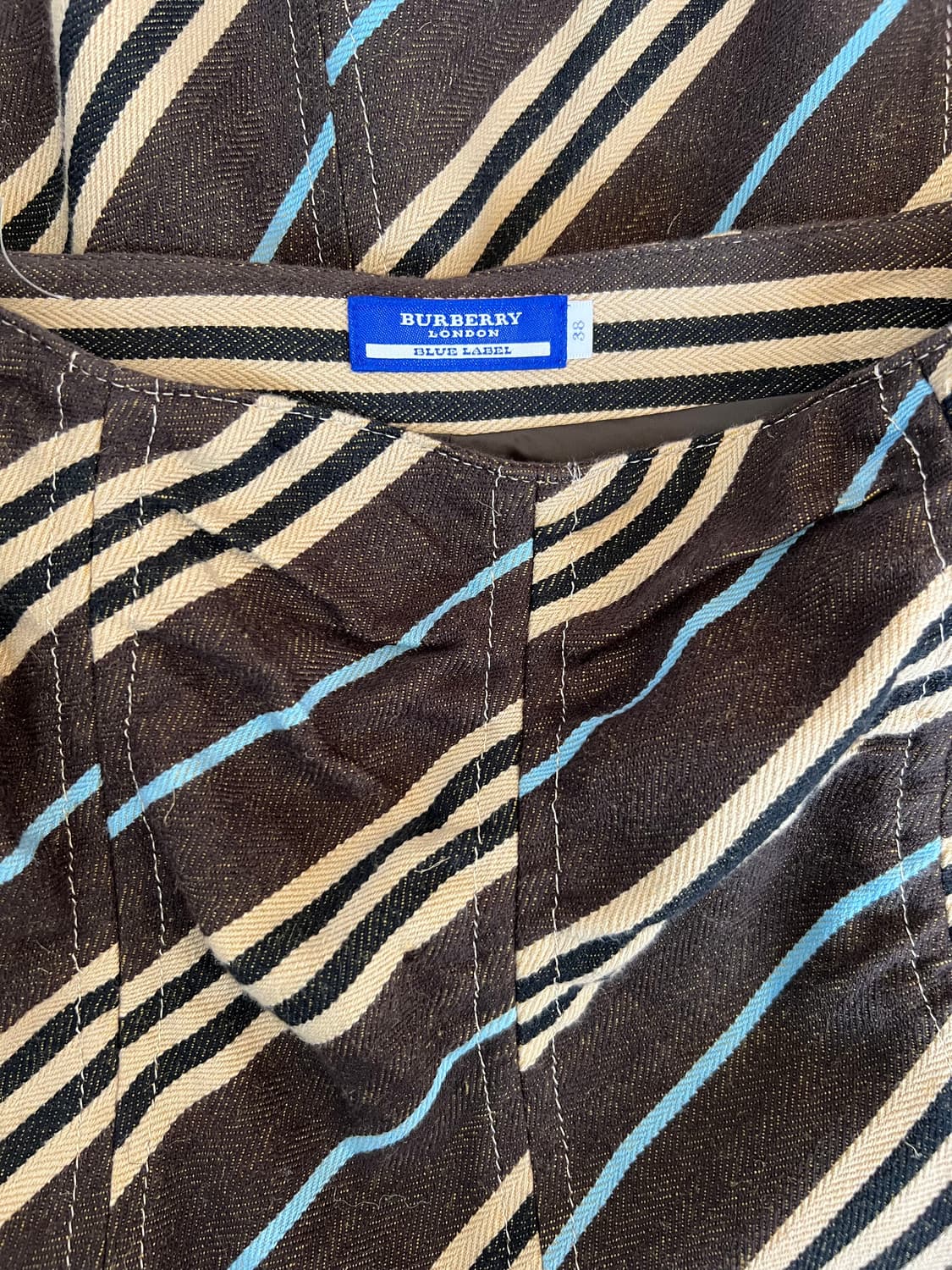 버버리런던 여성 브라운 미디스커트 울스커트 상품이미지4