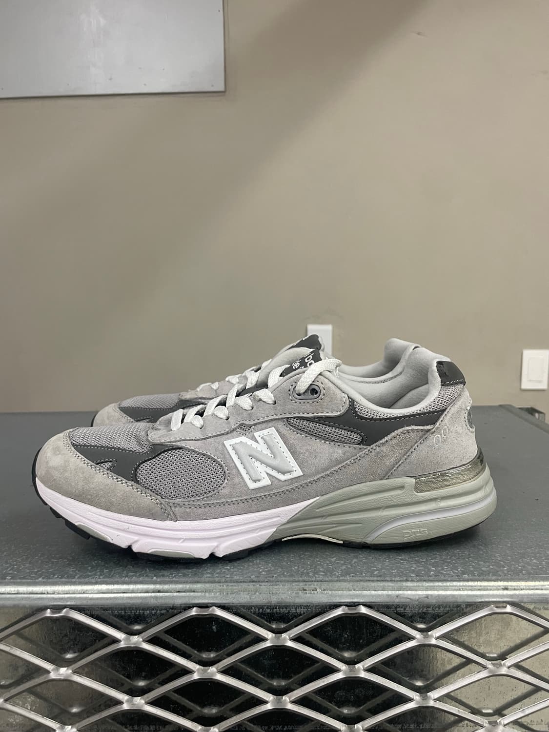 뉴발란스 993 메이드 인 USA 그레이 275 상품이미지1