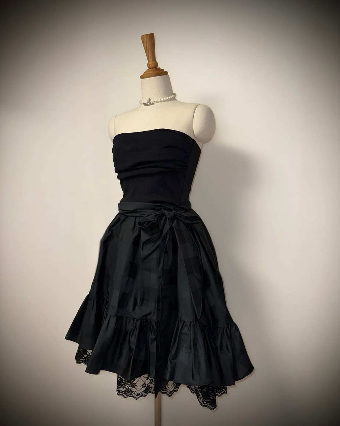 셔링 리본 블랙탑 고스 원피스 상품이미지3