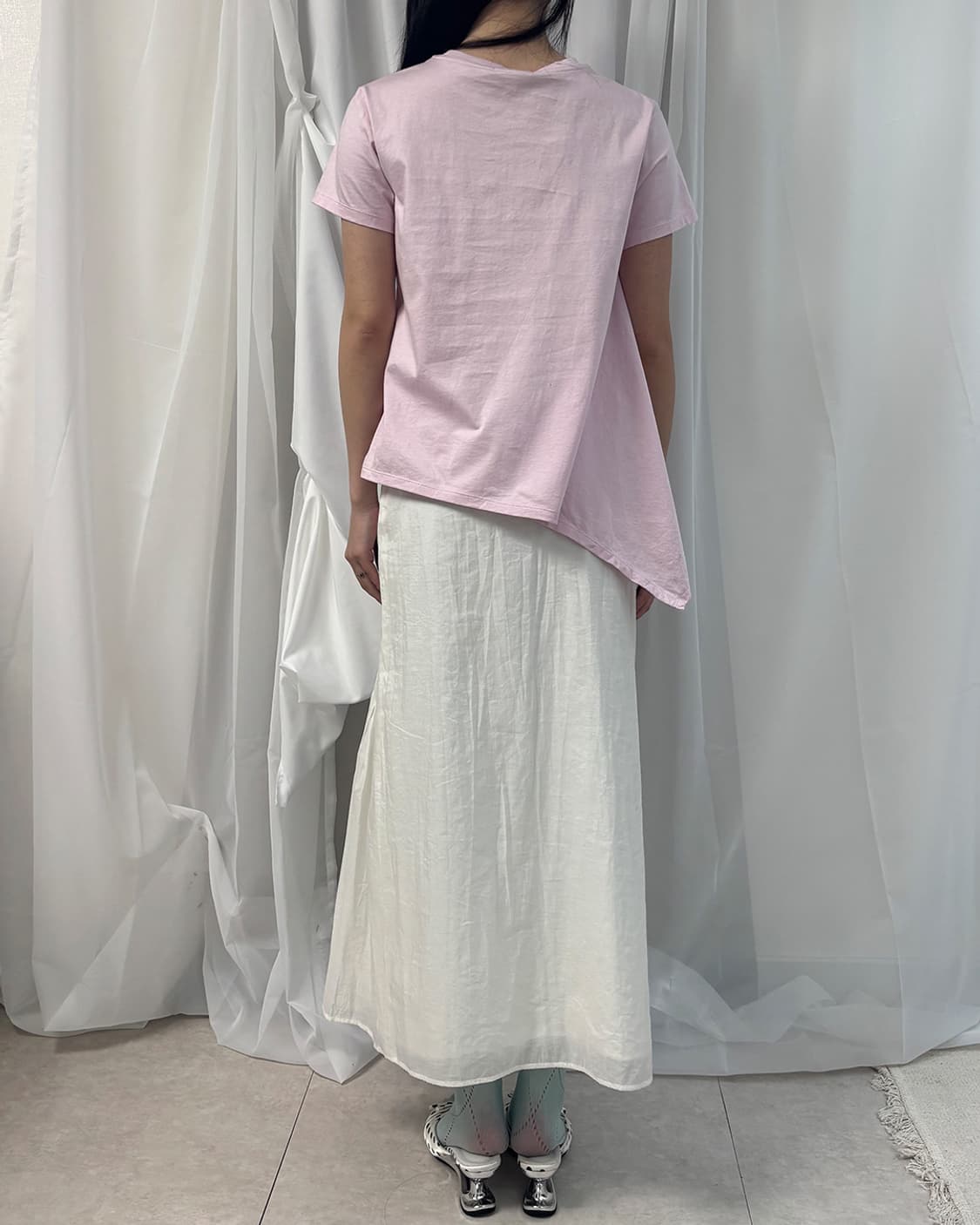 JW ANDERSON X UNIQLO핑크 언발 티셔츠 상품이미지9