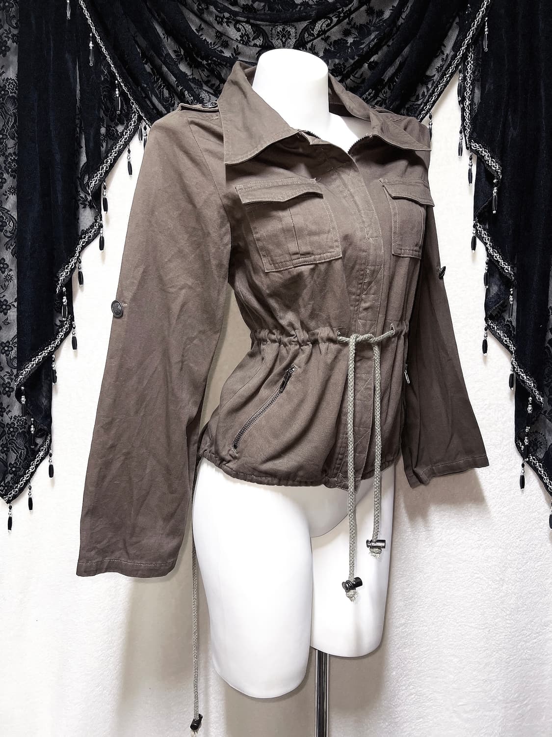 y2k 와투케 갸루 펑크 d.i.a 다이아깔 스트링 트임 견장 야상자켓 상품이미지4