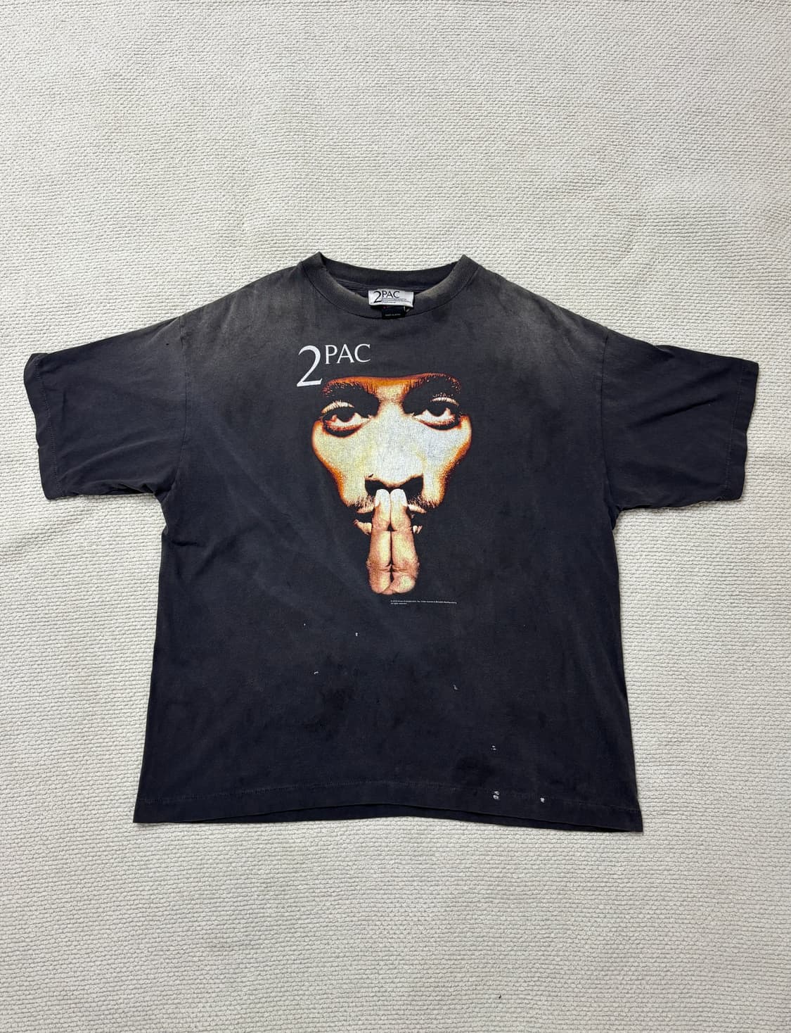 세인트 미카엘 x 투팍 숏슬리브 티셔츠 블랙 - 25SS 상품이미지1