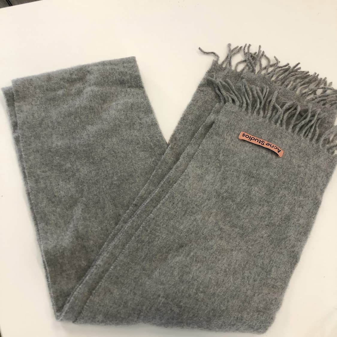 아크네스튜디오 내로우 프린지 울 머플러  상품이미지3