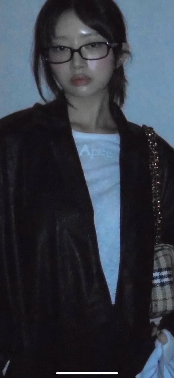 에이프 베이프 크롭 롱슬리브 상품이미지3