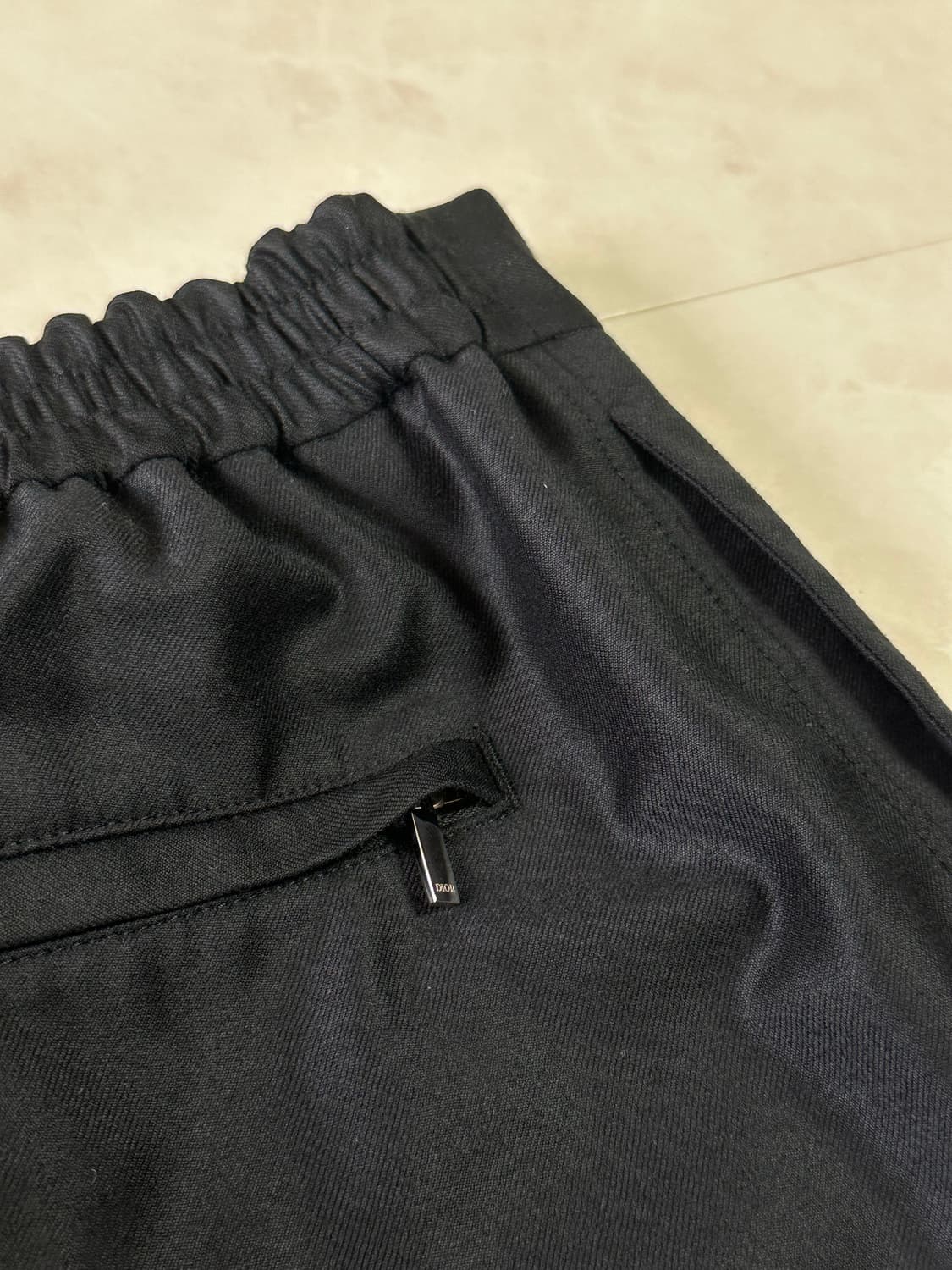 [46] 20SS 디올 버진울 플란넬 조거팬츠 상품이미지5