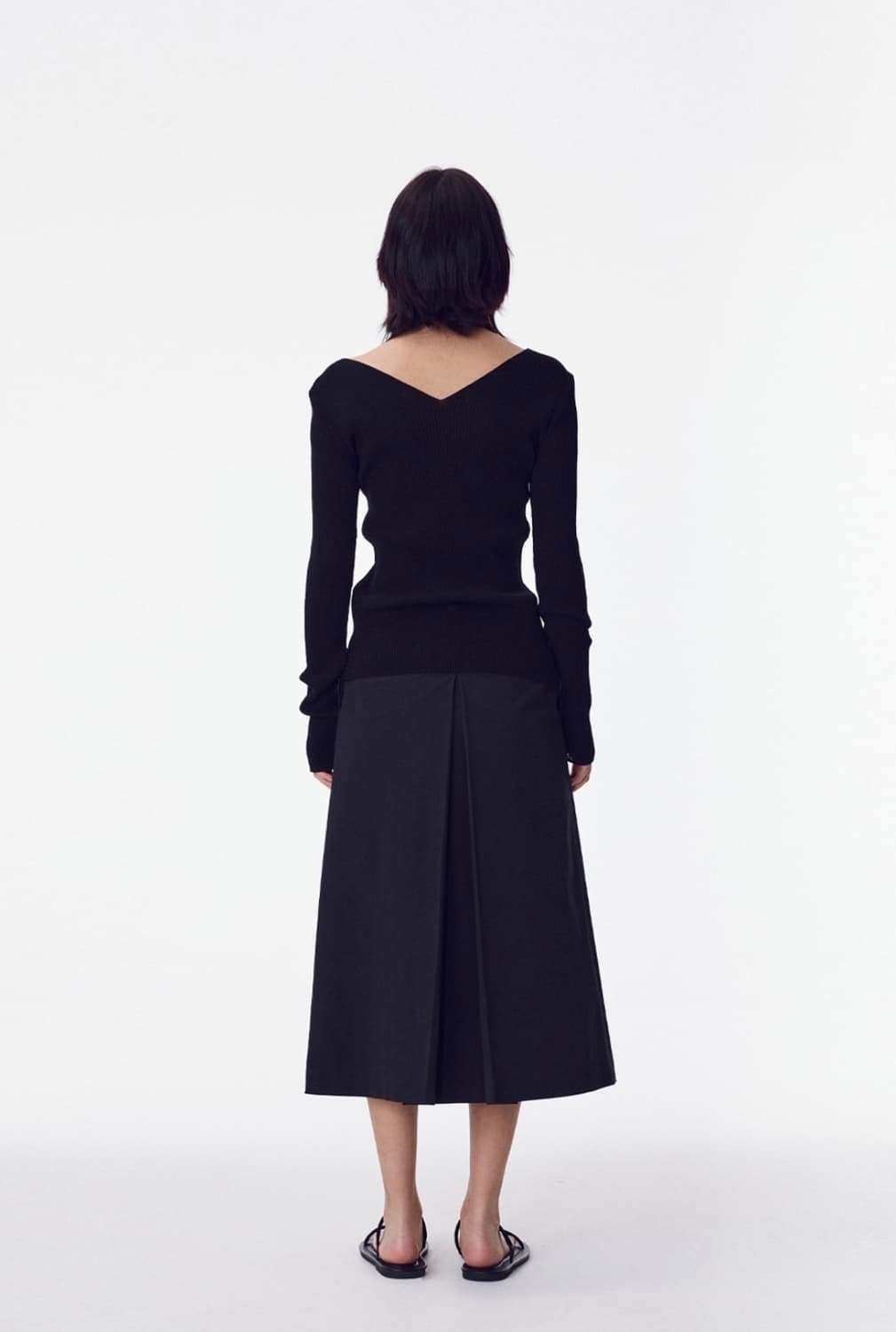 메종마레 Inverted Pleat Skirt Black  상품이미지4