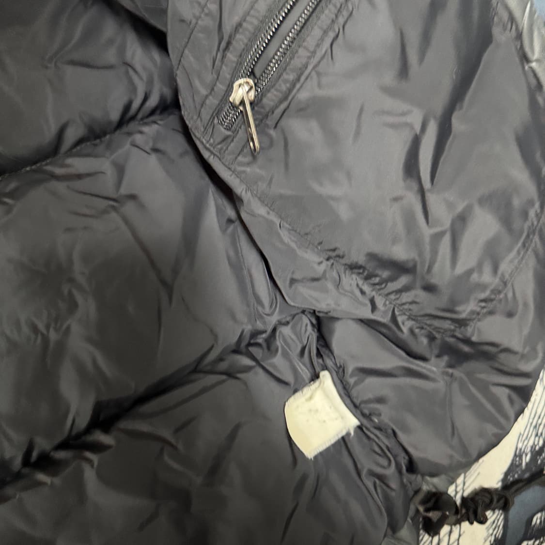 노스페이스 700 눕시 패딩 M사이즈 상품이미지4