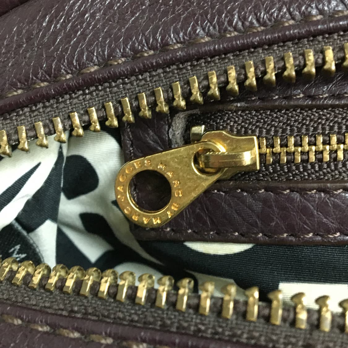 마크제이콥스 베이비 큐 가죽 토트백 가방 정품 퍼플 상품이미지6