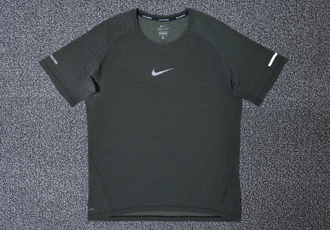[무료배송][100]나이키 남성용 드라이핏 에어로리엑트 반팔티 상품이미지1