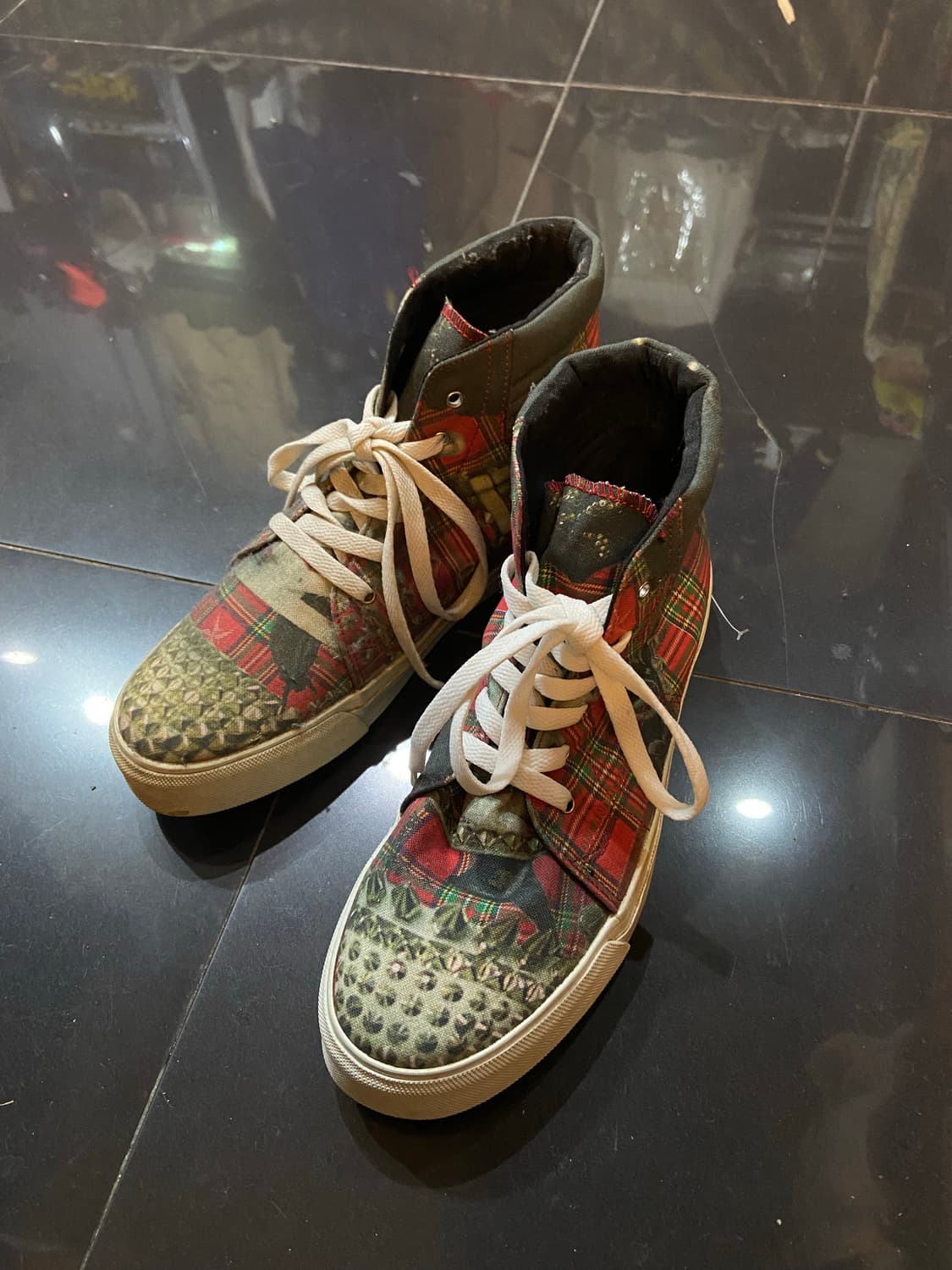 00~10s Roen 로엔 메탈 스터드 체크 패턴 하이탑 상품이미지1