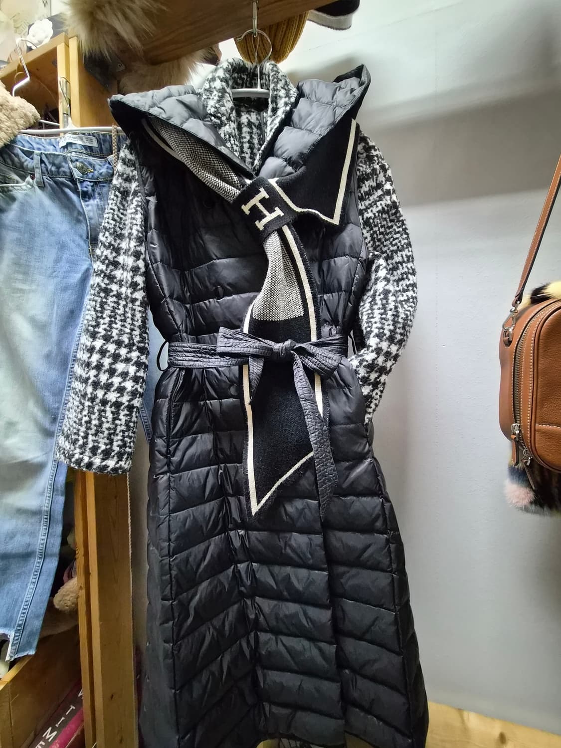 블루밍 울알파카  하운드투스 체크코트.패딩 후드 롱 베스트 상품이미지2