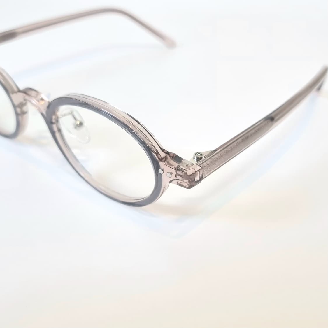 오벌 인디언핑크&그레이 코받침있는 뿔테 상품이미지3