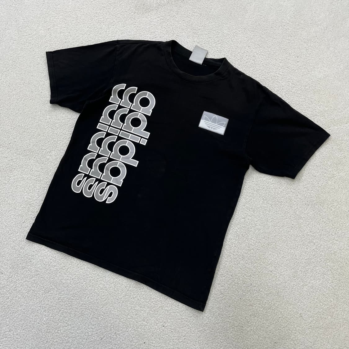 L 아디다스 로고프린팅 반팔 티셔츠 0319M 상품이미지1