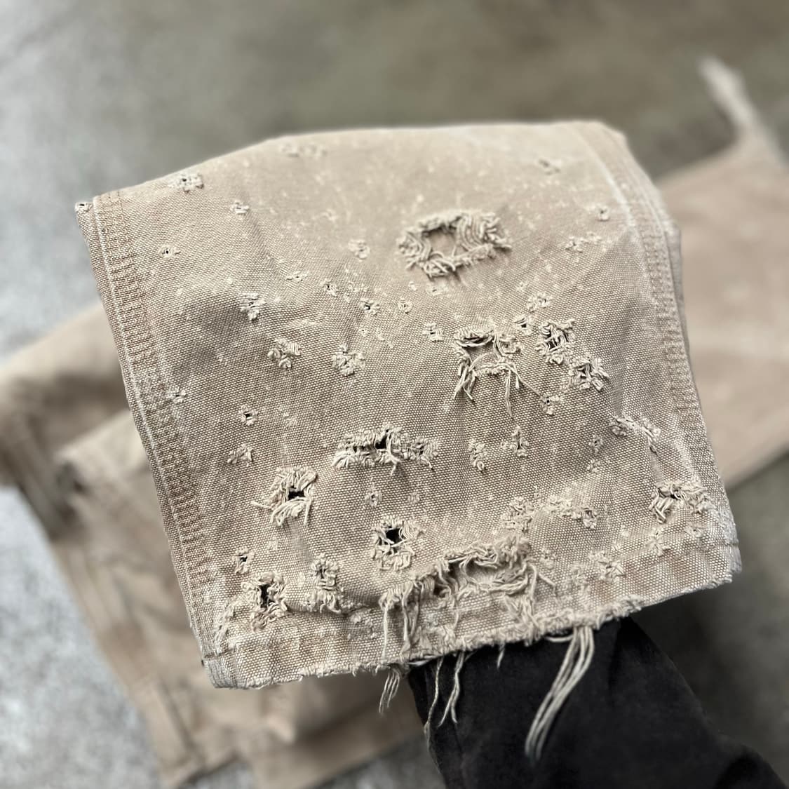 Carhartt 데미지 카펜터 팬츠 (34“) 상품이미지6