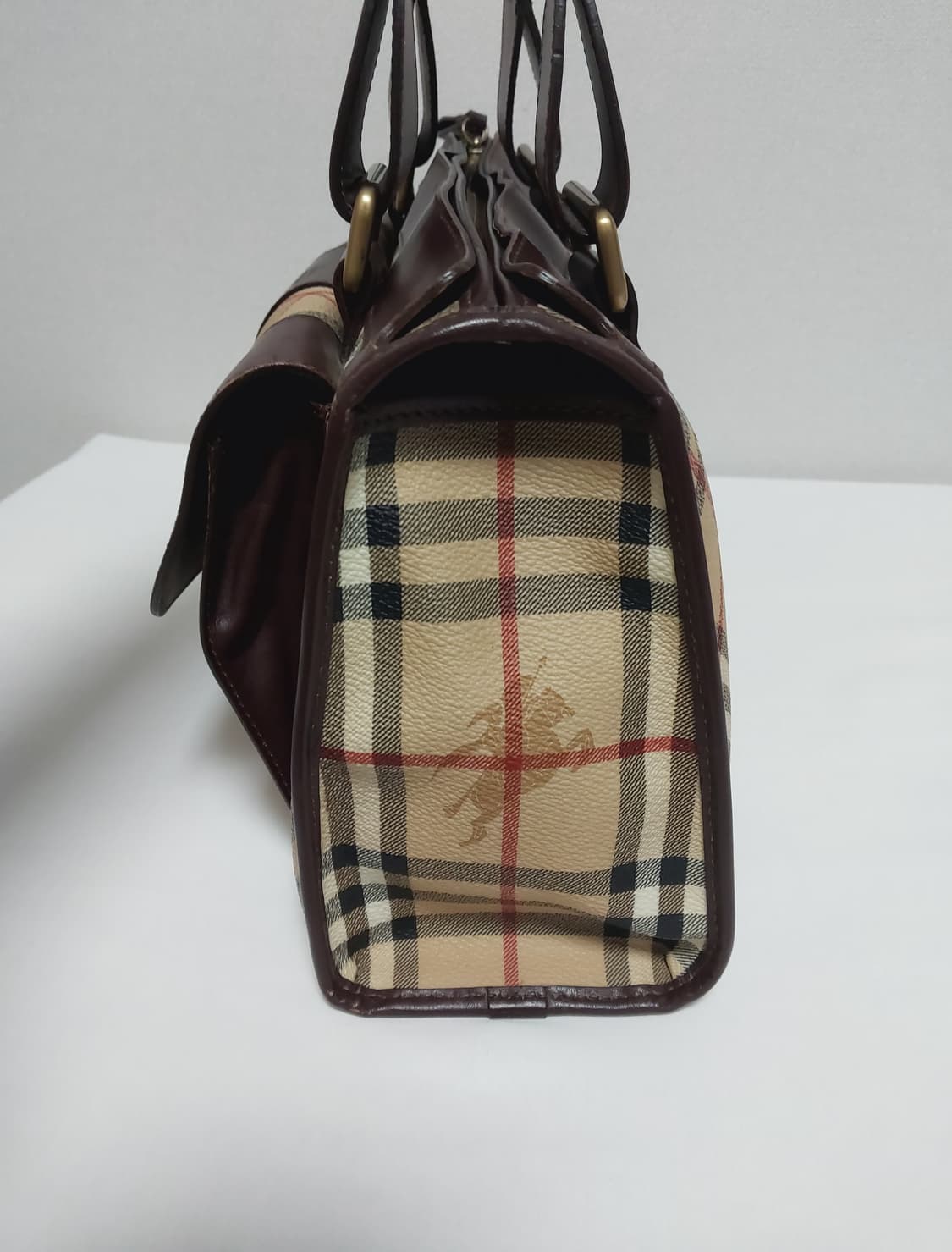 버버리 헤이마켓 체크 포켓 토트백 (정품) 상품이미지6
