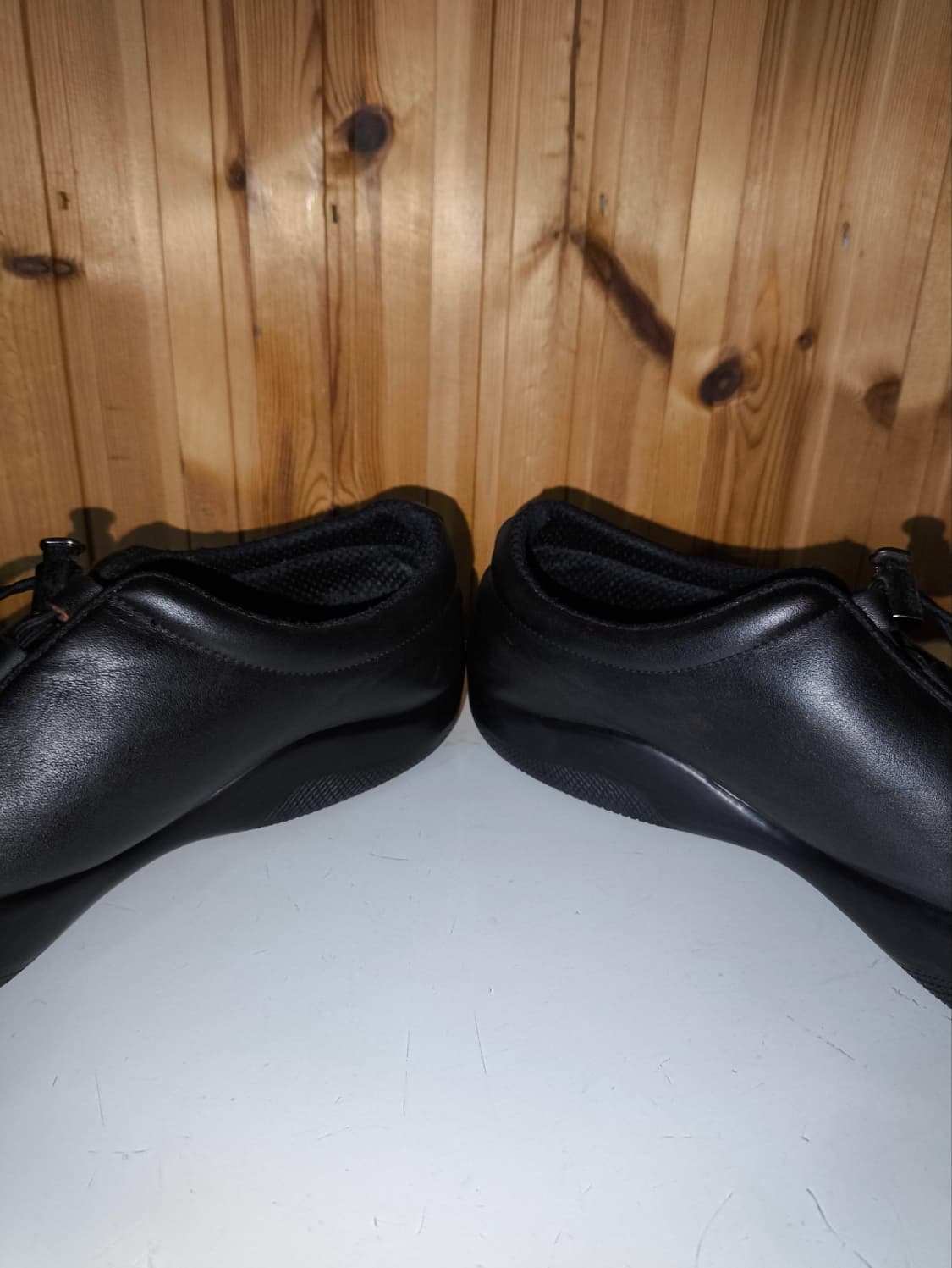 255mm 프라다 레더 스니커즈 상품이미지7