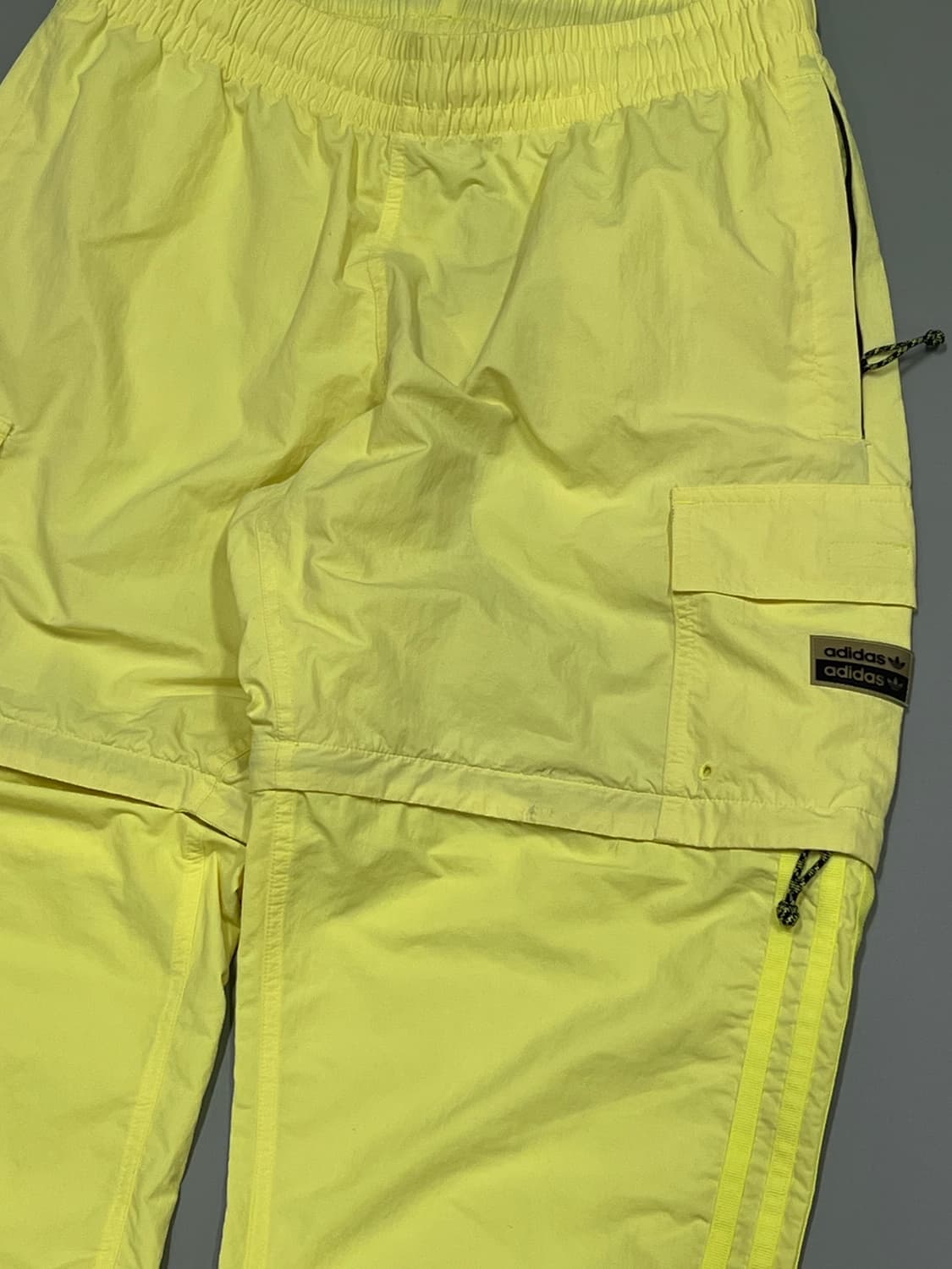 (XL) 아디다스 2 in 1 삼선 나일론 카고 조거 팬츠 상품이미지3