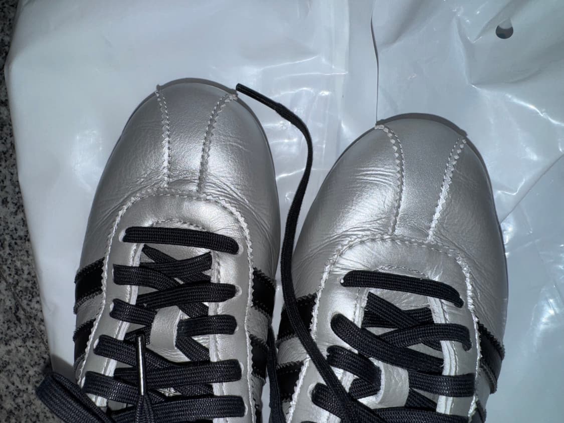 아디다스 도쿄 실버 메탈릭 코어 블랙 w235 상품이미지4