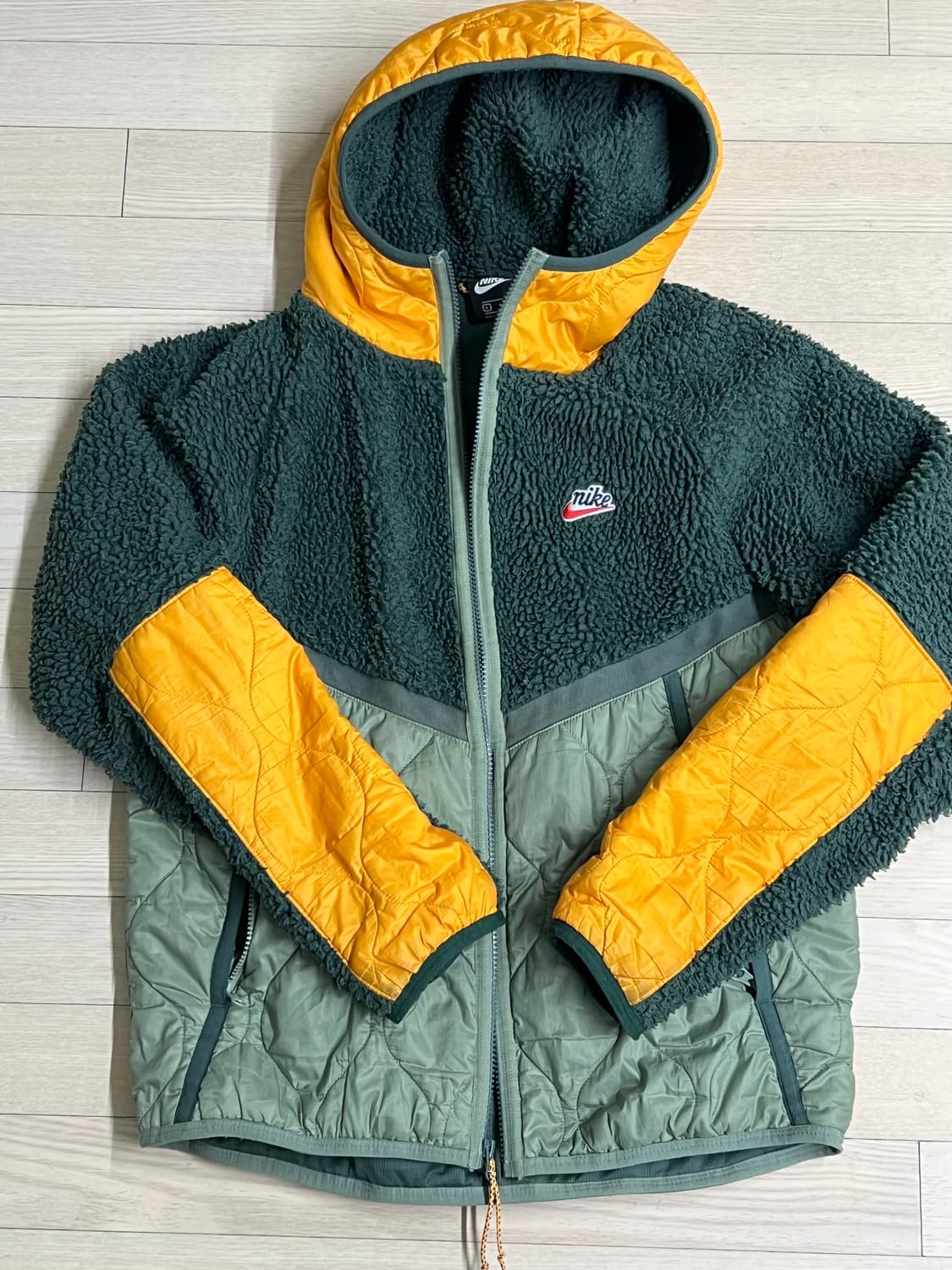 나이키 쉐르파 경량 뽀글이 후리스패딩 L 상품이미지1