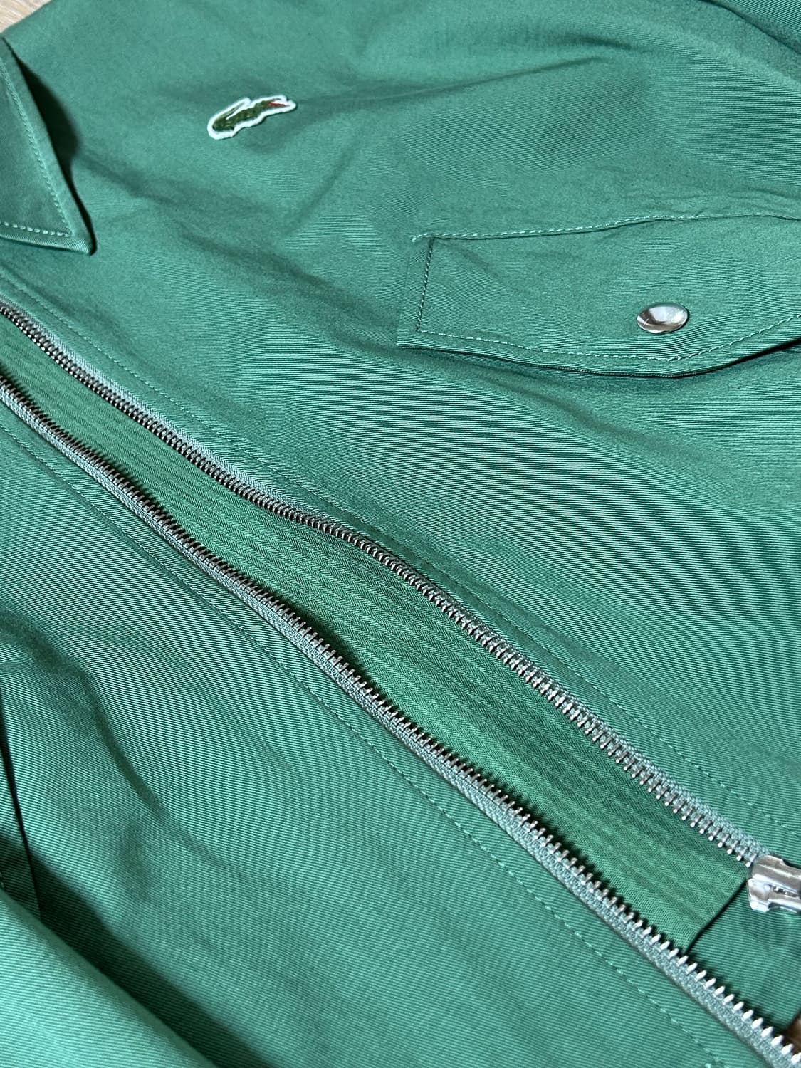 라코스테 해링턴 크롭 그린재킷 상품이미지2