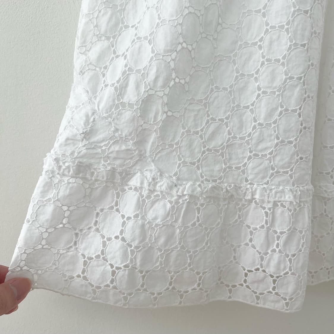white punching lace dress 상품이미지5