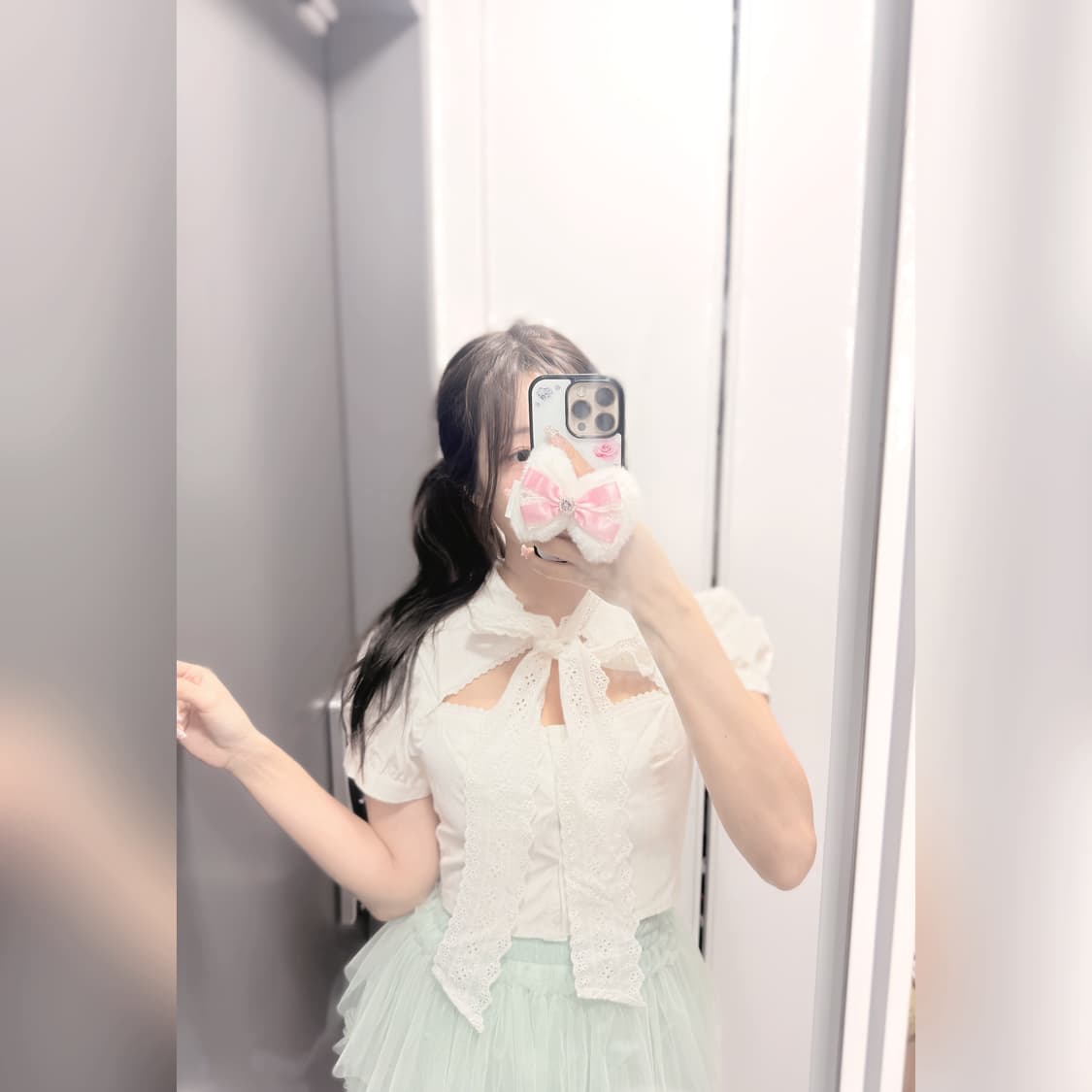 thetis cream tied ribbon blouse 상품이미지2