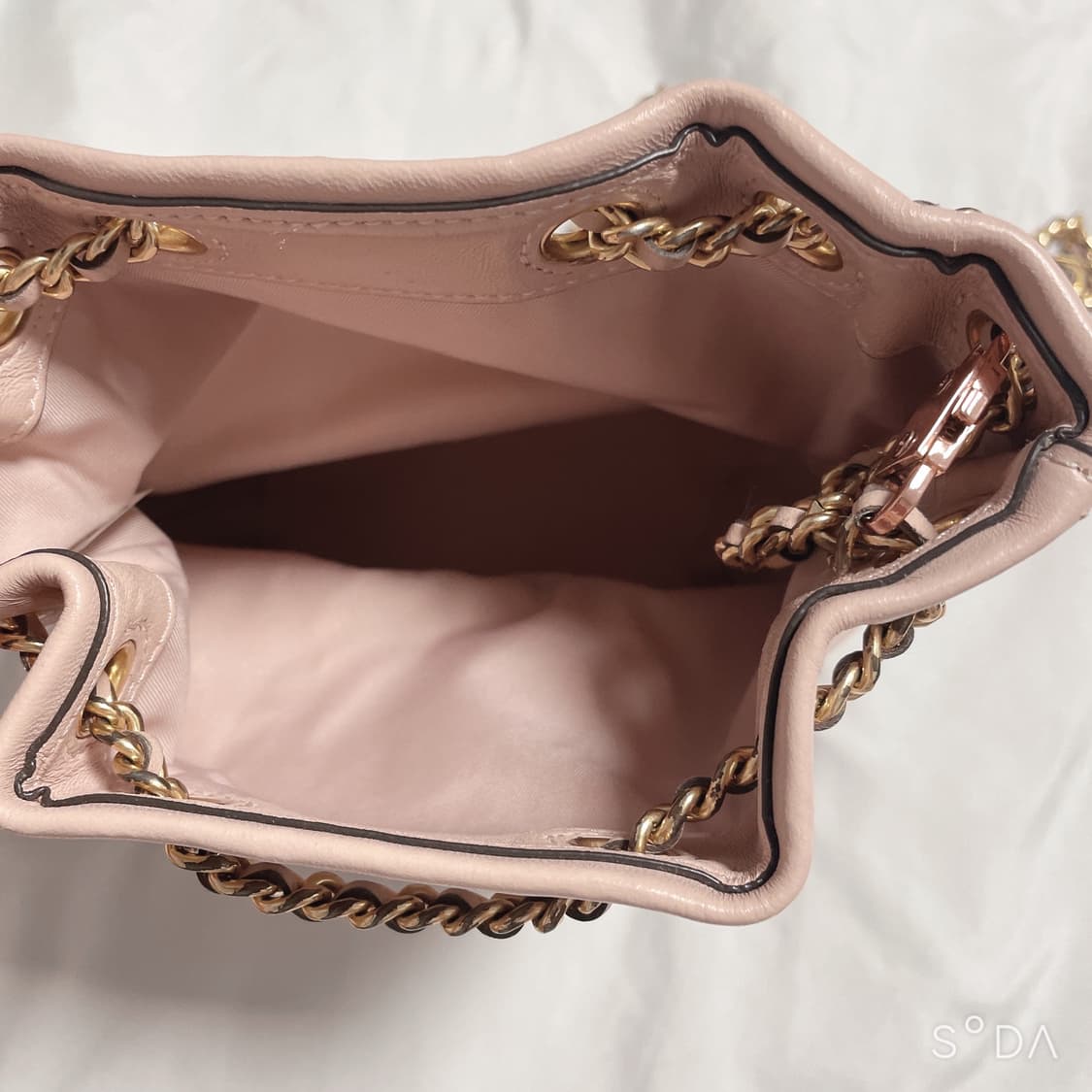 토리버치 핑크 버킷백 상품이미지8