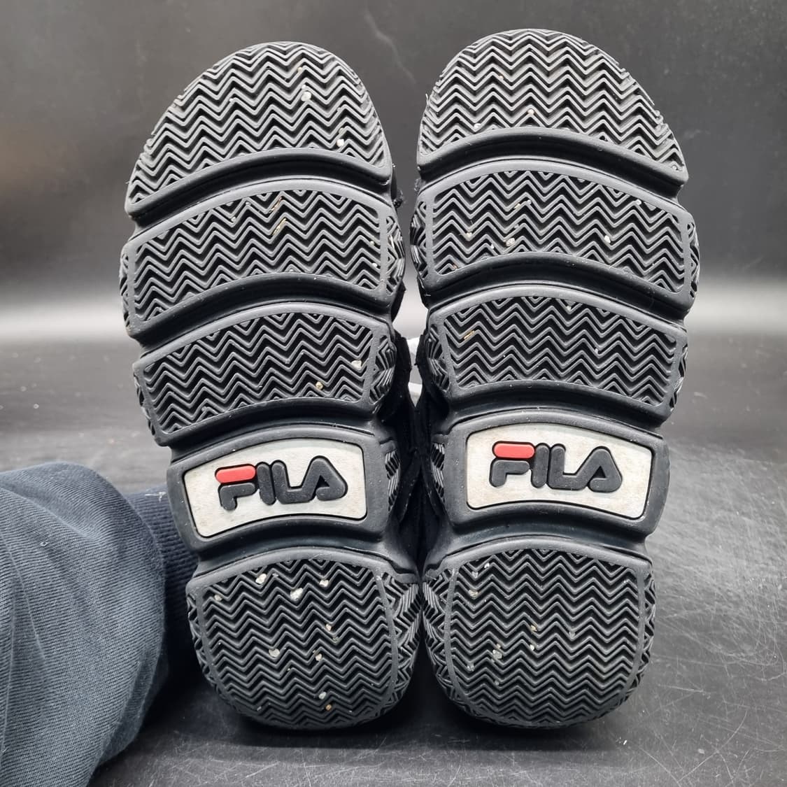 휠라 바리케이드 여성운동화235  상품이미지3