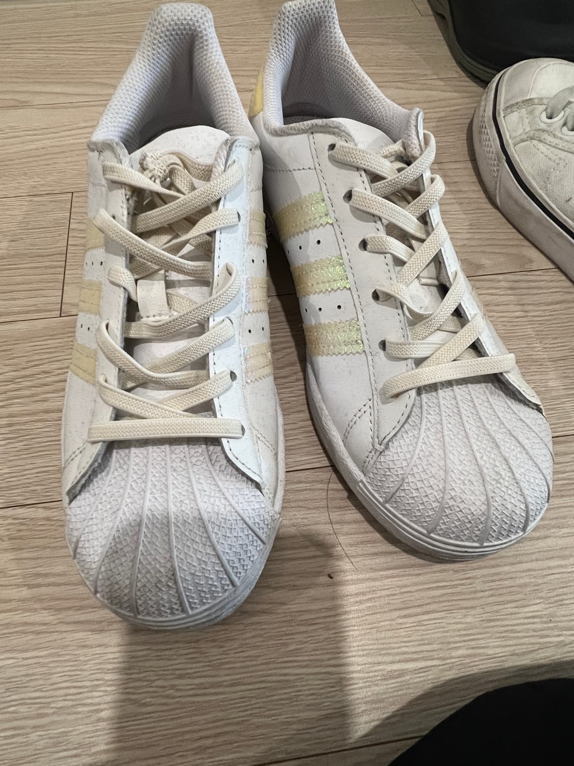 아디다스 슈퍼스타 230 상품이미지3