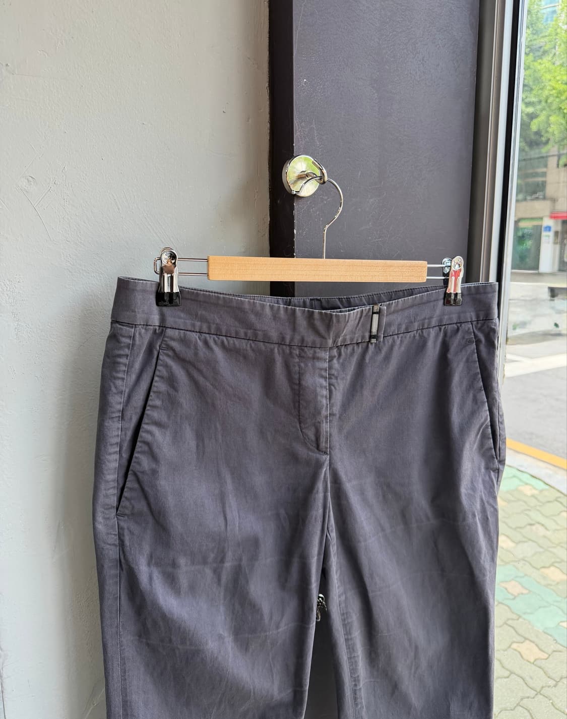 IT44/ 브루넬로쿠치넬리 가먼트다이드 치노 팬츠 상품이미지4