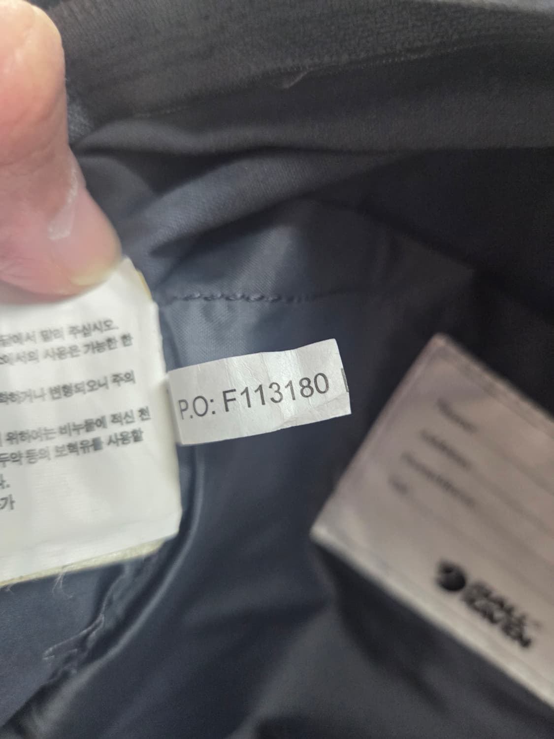 Fjallraven 칸켄 클래식 백팩 그래파이트 16L 상품이미지5