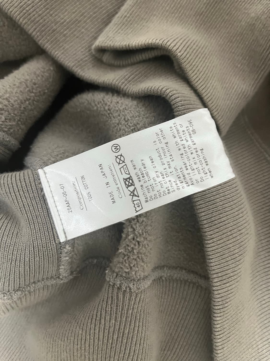 A.PRESSE 하프집업 25aw  상품이미지3