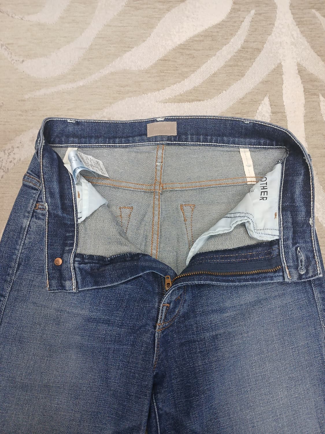 마더 더 허슬러 앵클 부츠컷 데님  상품이미지4