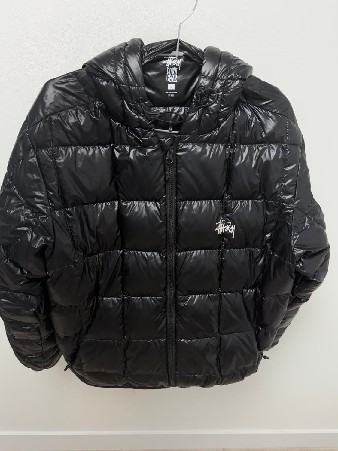 스투시 경량패딩 상품이미지1