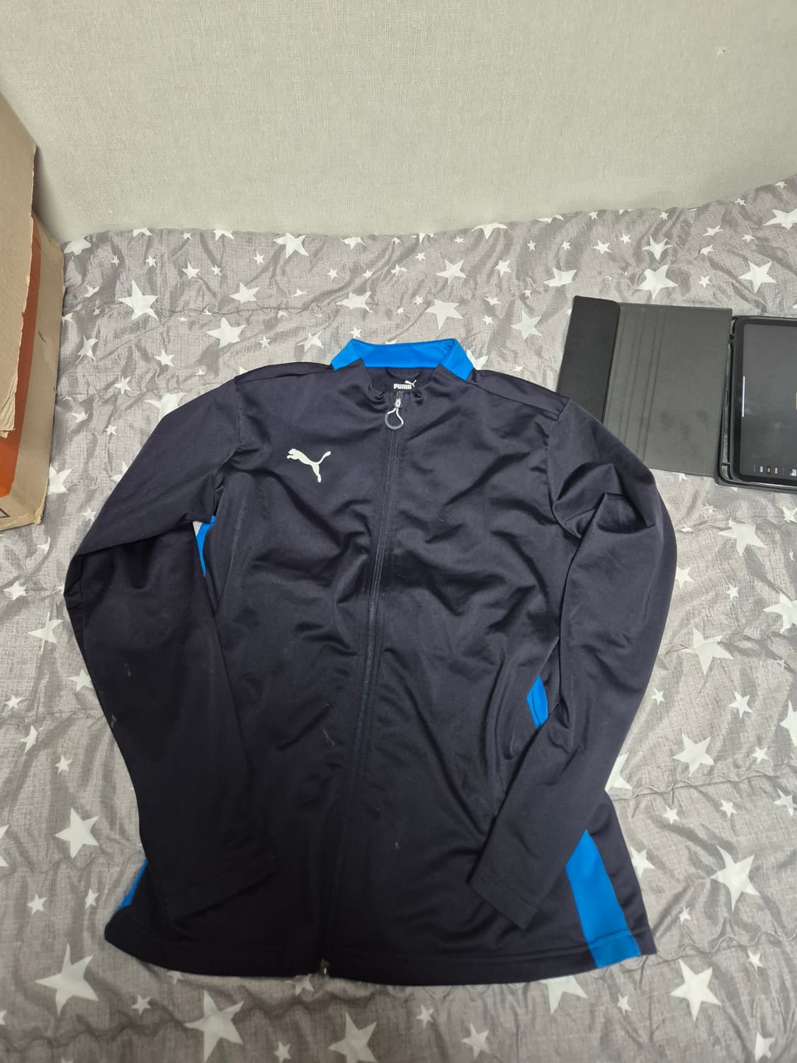 푸마 집업 상품이미지1