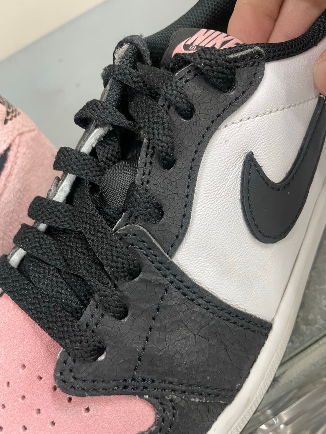 나이키 조던 1 레트로 로우 코랄 255 상품이미지10