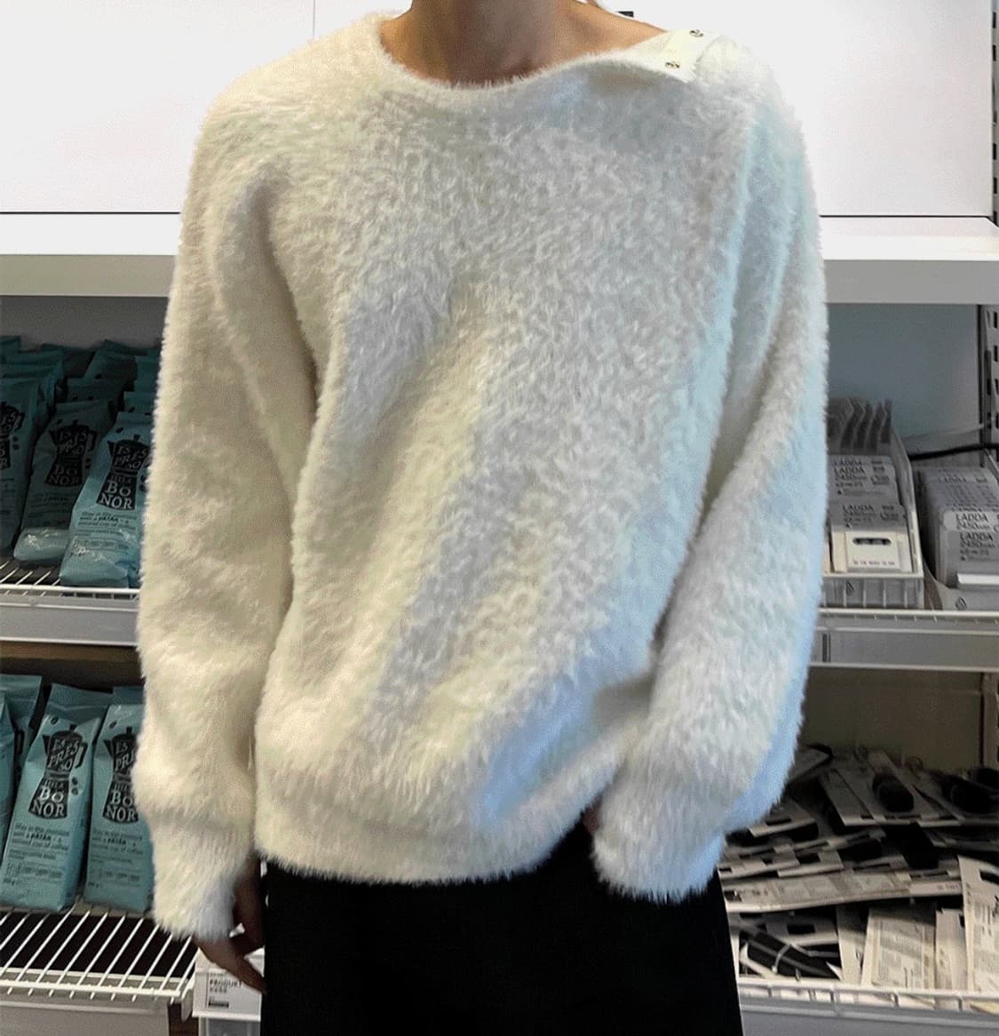 버튼 스노우 앙고라 니트 상품이미지3