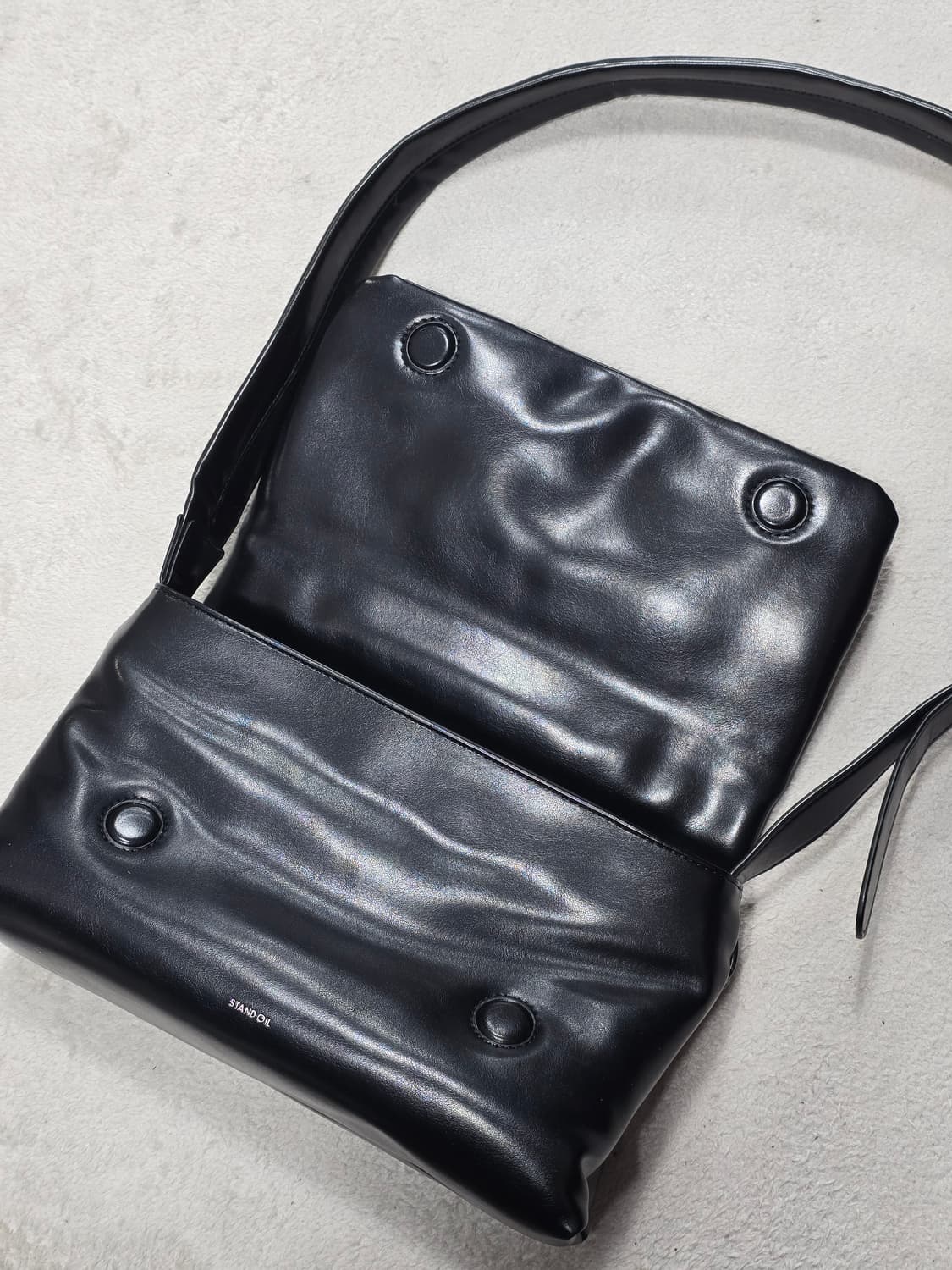 Stand oil 스탠드오일 플러피백 블랙  상품이미지6