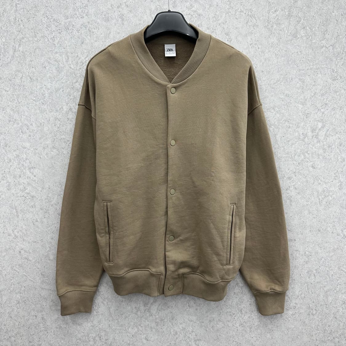 100 자라 남자 루즈핏 베이스볼 자켓 상품이미지1