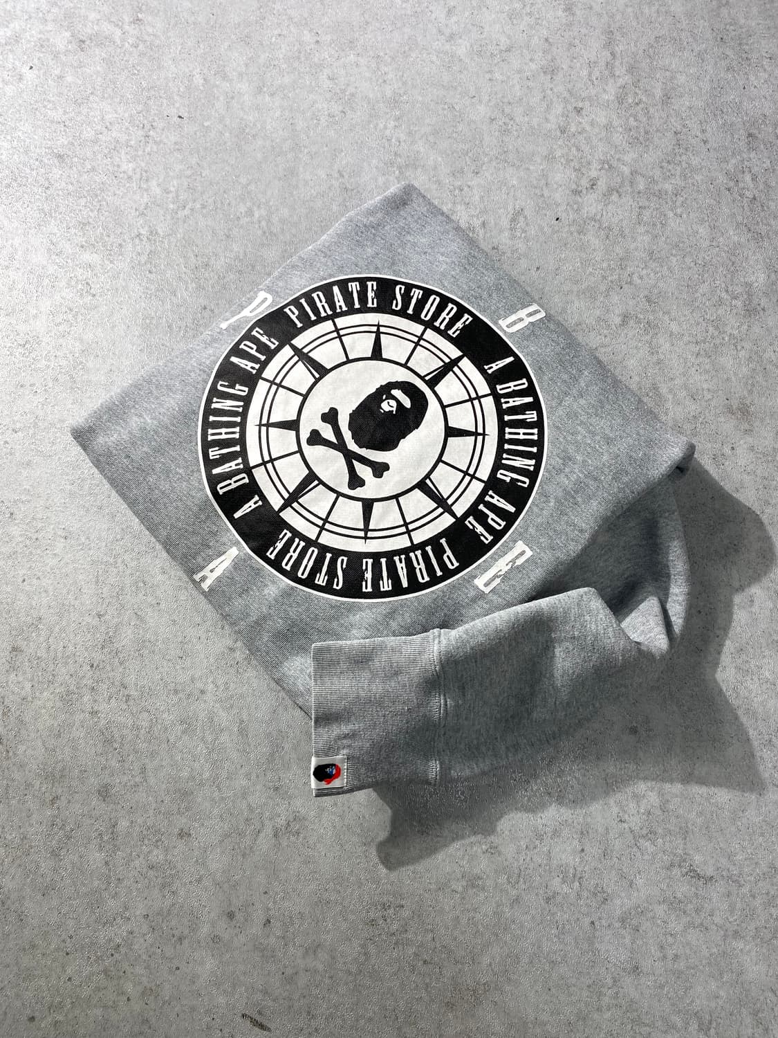 [S-M] Bape Pirate Store 해적 베이브 후디 상품이미지1