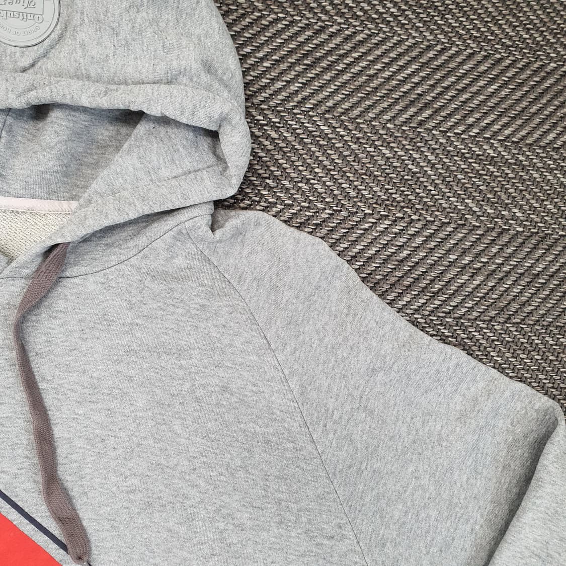 오니츠카타이거 오버핏 후드티 남자110~115 상품이미지3