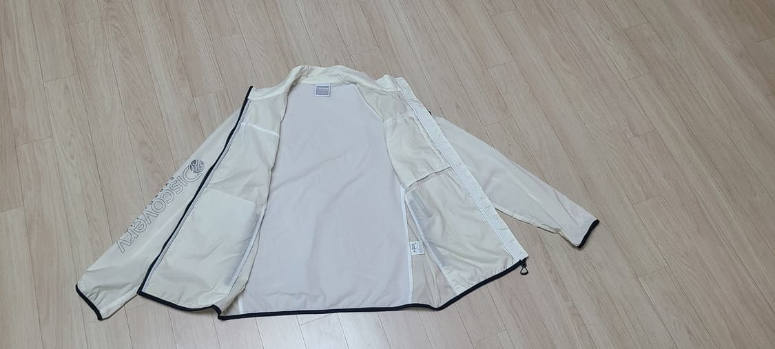 디스커버리 바람막이  상품이미지3