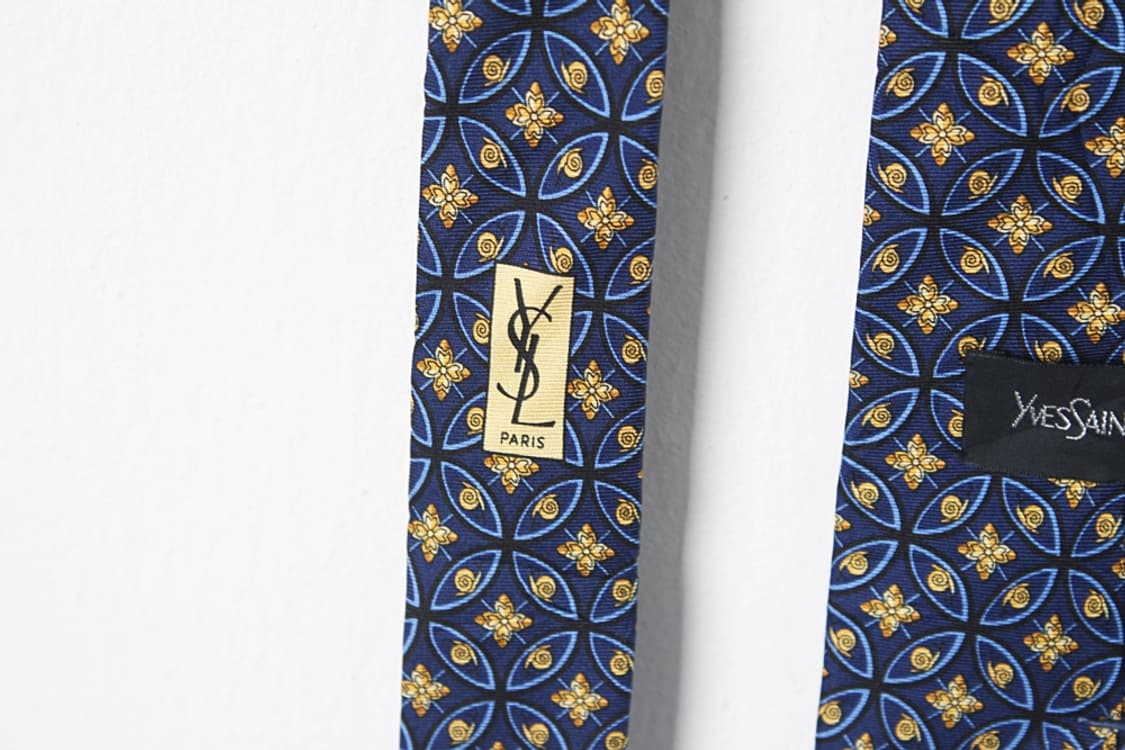 입생로랑 넥타이 상품이미지5
