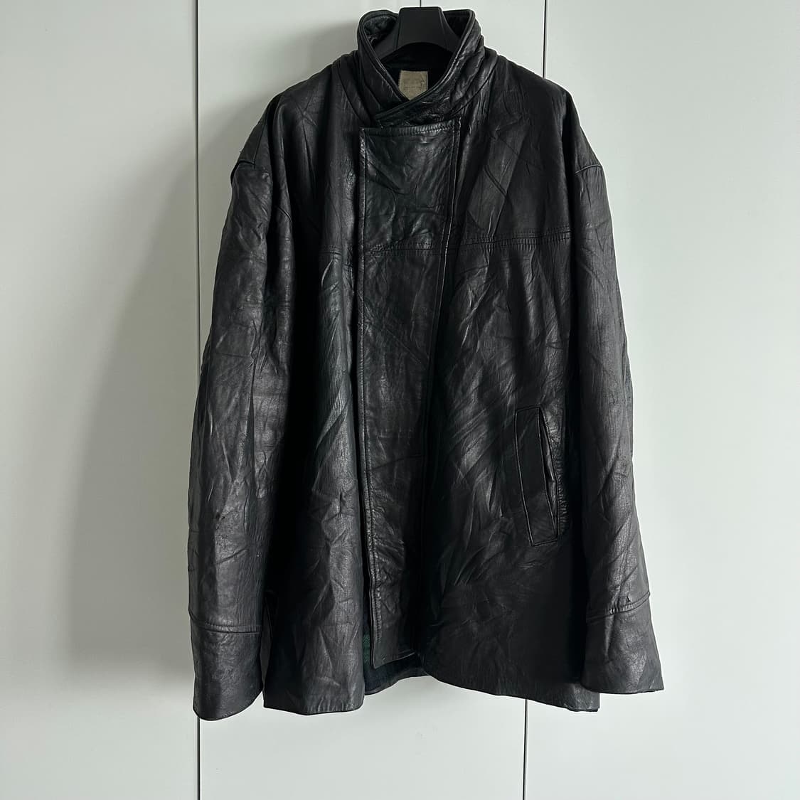 70s VTN inderstries 프렌치 파이어맨 하이넥 레더 코트 상품이미지2