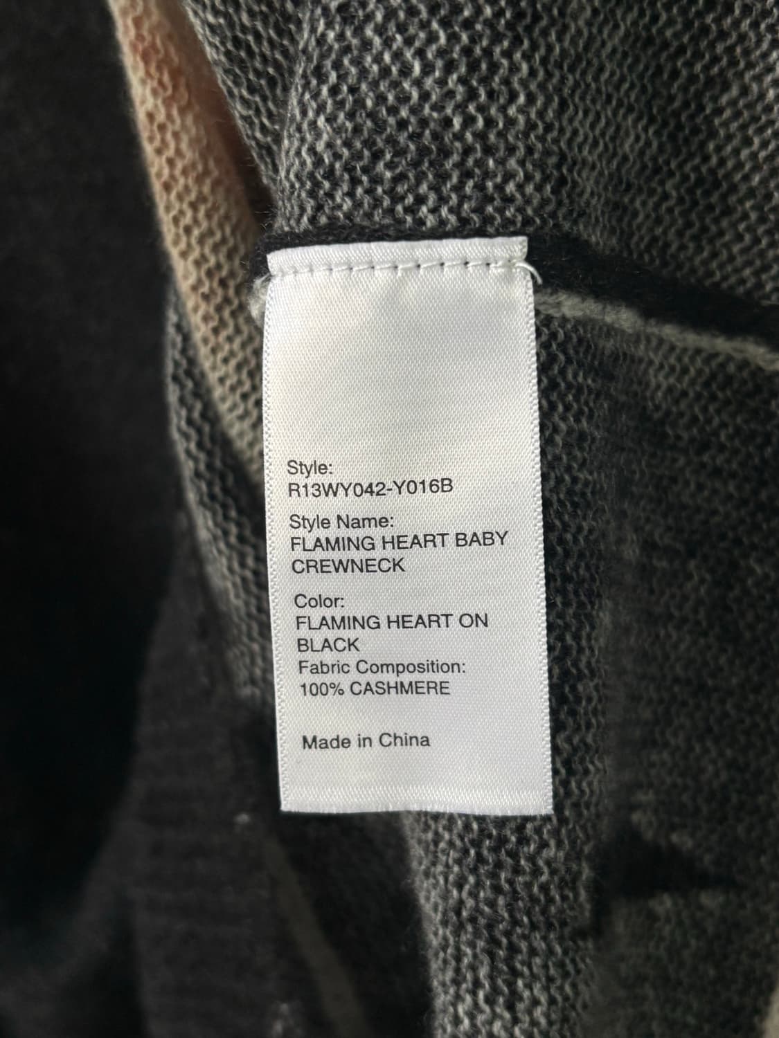 R13 플레이밍 하트 캐시미어 스웨터 상품이미지10