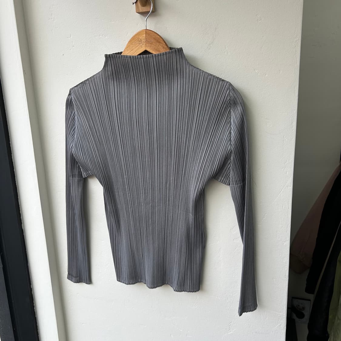 16470 - 이세이 미야케 플리츠 플리즈 베이직 탑 상품이미지2