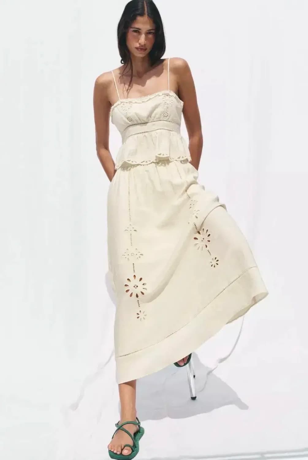 ZARA 츄 착용 자라 자수 펀칭 크롭 탑, 자라 자수 나시 상품이미지10