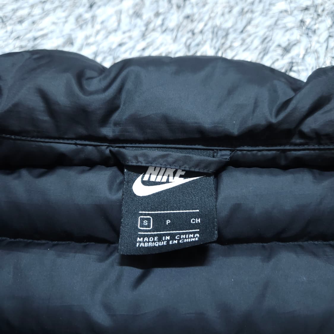 나이키) S 여자 스우시 윈드러너 패딩조끼 / 왕눈이샵 상품이미지7
