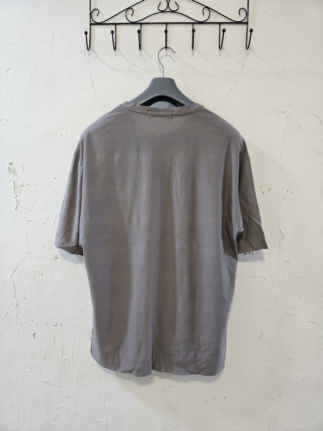 입생로랑 YSL 브이넥 반팔 티셔츠 100 상품이미지2